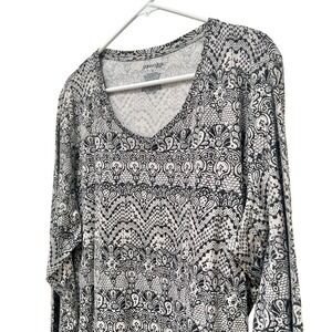 St Johns Bay Womens 1X Black White Paisley Print‎ Long Sleeve V Neck Top